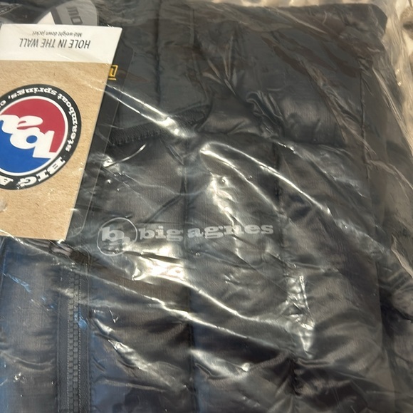 Big Agnes Hole in the Wall down jacket - Picture 4 of 5